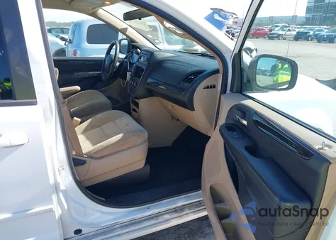 2014 Dodge Grand Caravan Se z USA, uszkodzony, nr VIN 2C4RDGBG7ER355243